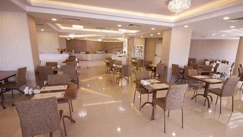 Hotel Golden Way Giyimkent Istanbul Eksteriør billede
