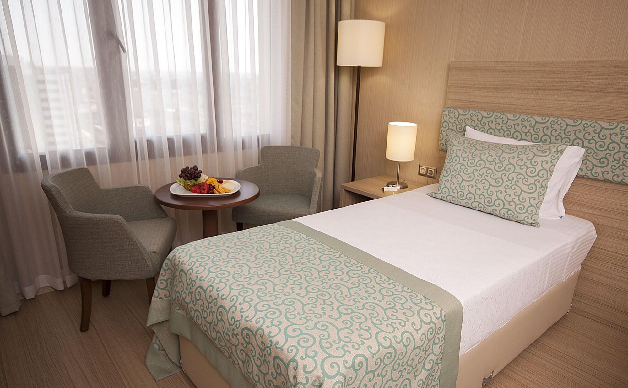 Hotel Golden Way Giyimkent Istanbul Eksteriør billede