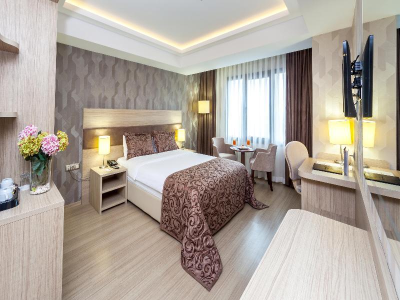 Hotel Golden Way Giyimkent Istanbul Eksteriør billede