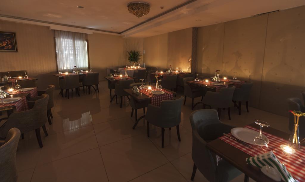 Hotel Golden Way Giyimkent Istanbul Eksteriør billede